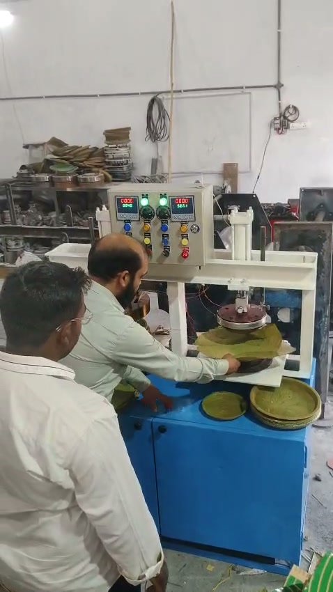 Semi-Automatic Double Die Machine Live Testing